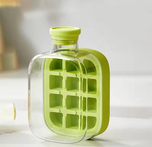 Ice Cube Tray with Bottle 2-in-1